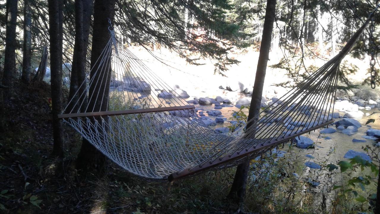 Aux Tipis De La Riviere Sauvage Βίλα Saint Romain Εξωτερικό φωτογραφία