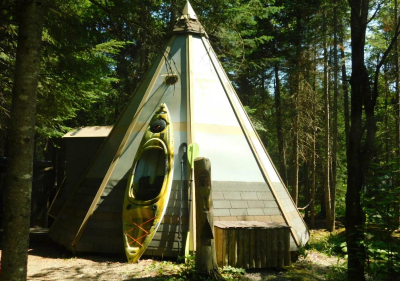 Aux Tipis De La Riviere Sauvage Βίλα Saint Romain Εξωτερικό φωτογραφία